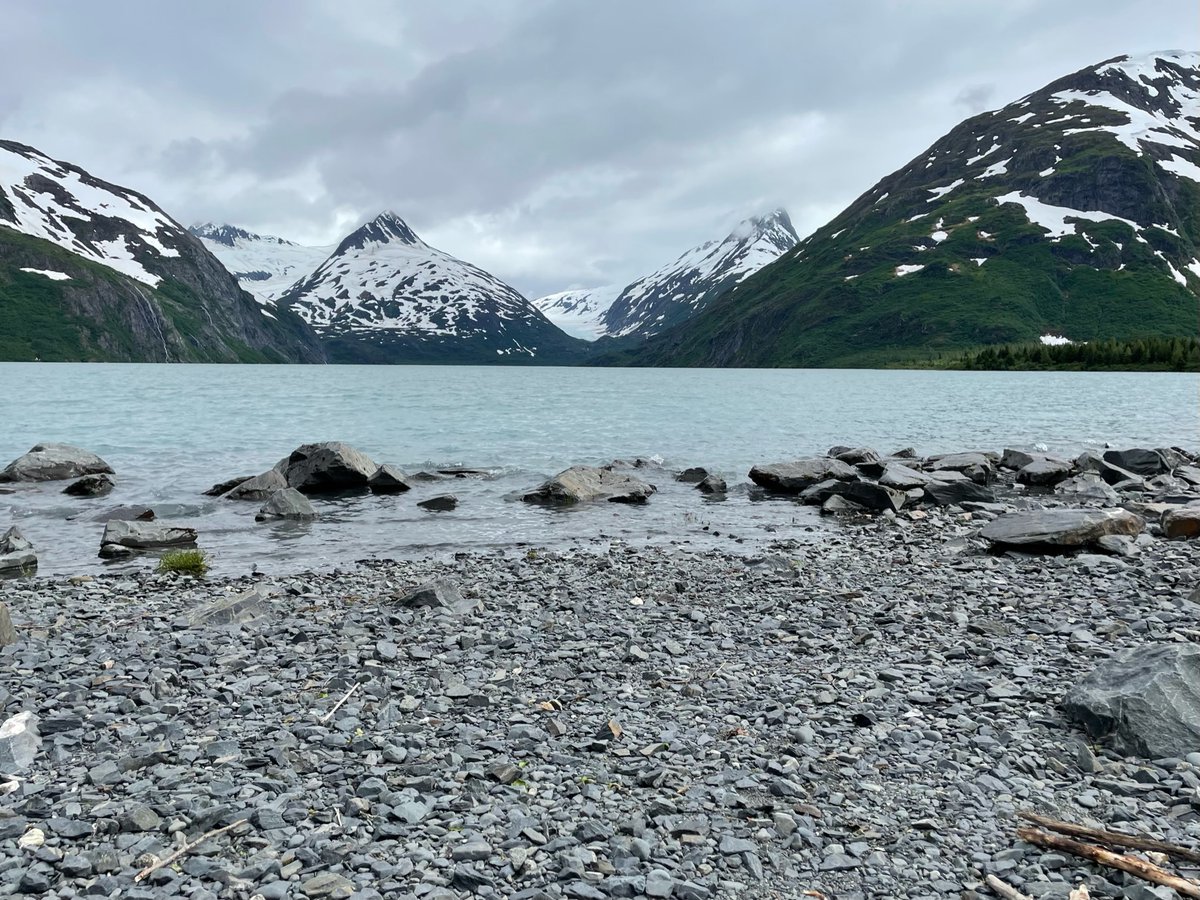 DanielleHaynes1's tweet photo. Never seen a more beautiful/peaceful visitor center than this one at @ChugachForestAK (directly behind me in  pic). Didn't realize at time that it's named after Reps. Boggs &amp; Begich, who disappeared in an Alaskan plane crash 50 years ago today. https://t.co/unw97T5LST via @upi https://t.co/lEjAcdegks
