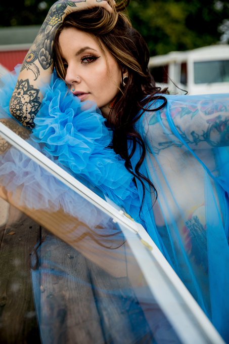 I&rsquo;m hungry 🤤 https://t.co/sLukygX2N4