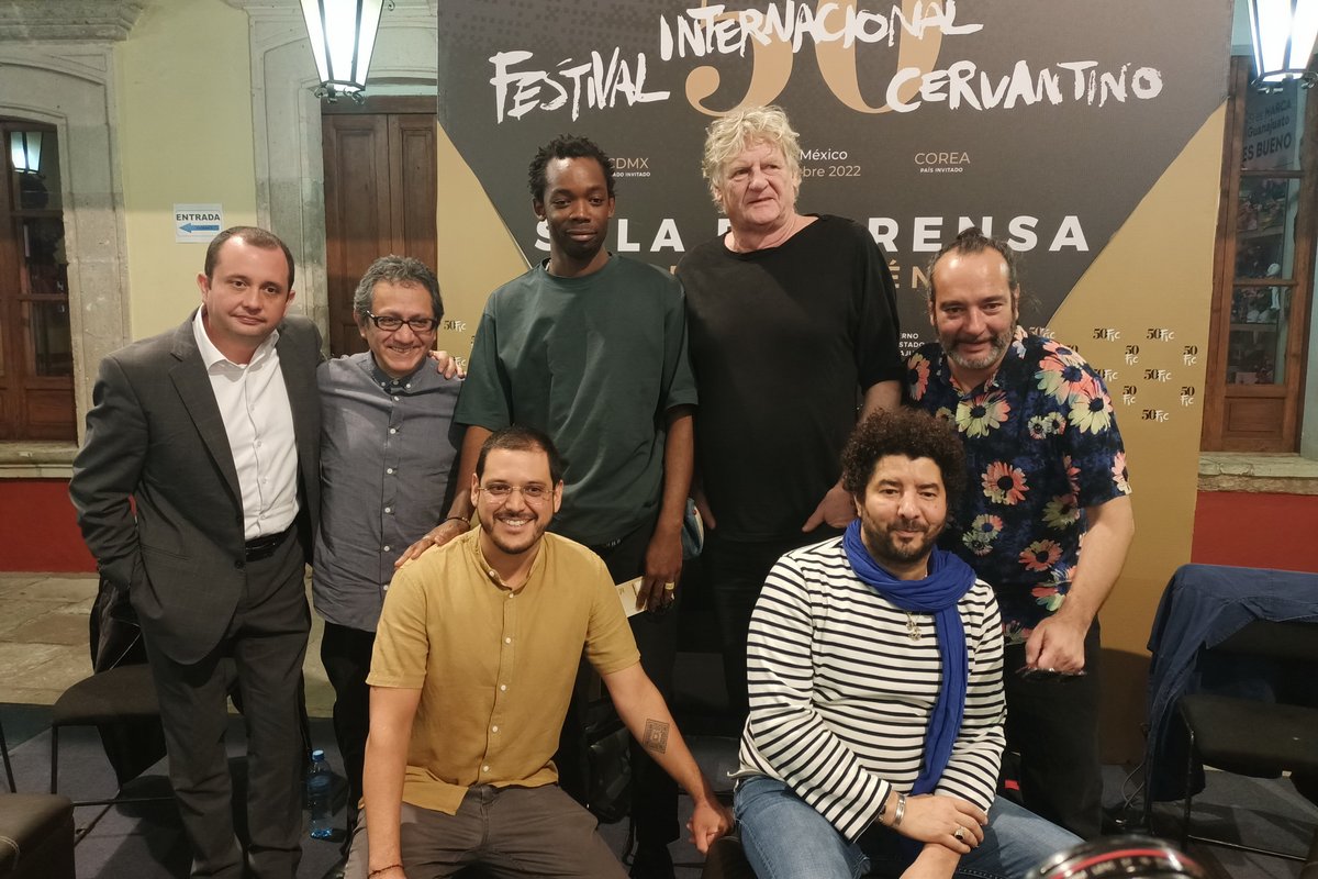 Adalberto Tovar, director de la Banda de Música del Estado, y Francisco Balboa, de #VientosMusicales, participaron esta mañana en la rueda de prensa de #50FIC junto a Héctor Infanzón y las agrupaciones francesas Vivons y Mademoiselle.