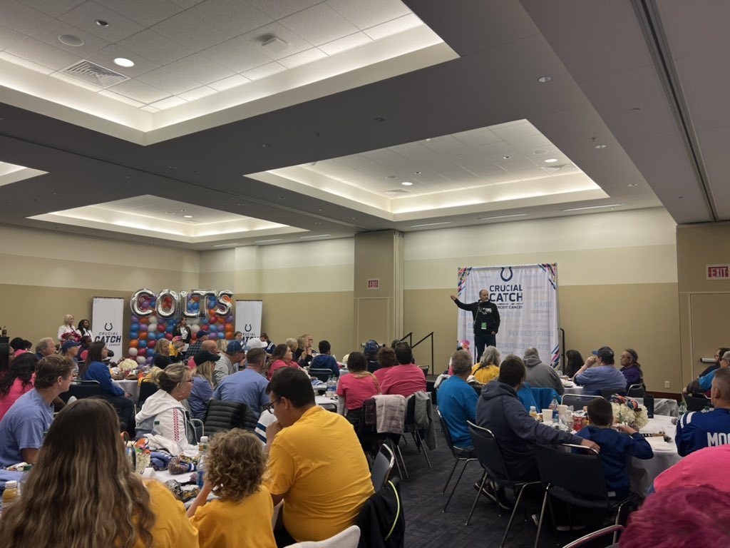 Cancer Warrior, Chuck Pagano, stopped by our Celebration of Care brunch at #JAXvsIND to share his story. 🧡 #CrucialCatch