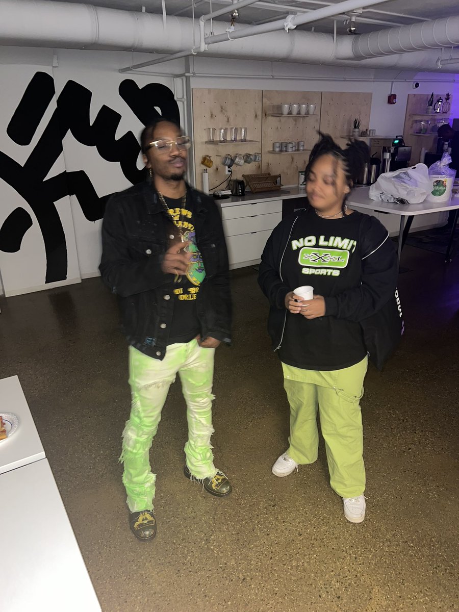 GRLKRASH tweet media