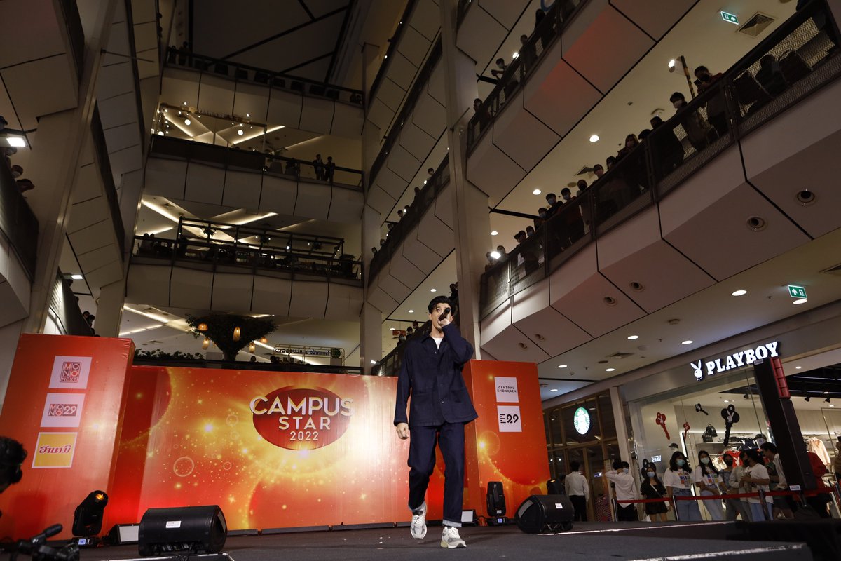 CampusStar's tweet photo. มินิคอนเสิร์ต #ตูมตามยุทธนา ที่มาโชว์เพลงม่วนๆ ให้แฟนๆ ชาวขอนแก่นได้ร้องตามกัน

#CampusStar2022 #โอกาสของคนกล้าฝัน #CentralPattana #CentralKhonkaen #MONO29 #E29 #ฮานามิ https://t.co/Rc8A9r6rZa