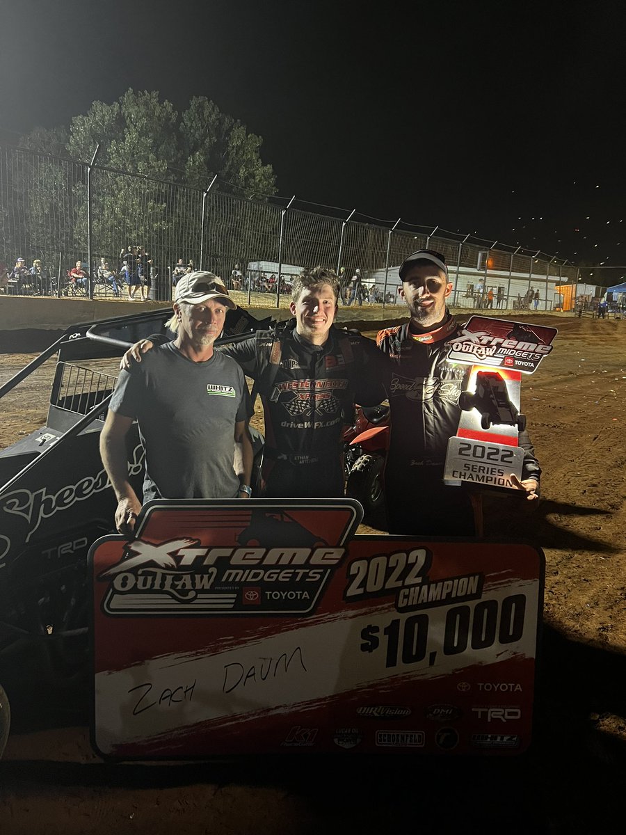 EthanMitchell_'s tweet image. What a season of improvement!! @DaumMotorsports ran consistently up front all season. I’m super proud of the gains I’ve made as a driver/team owner. I’ve worked my ass off all year on both these cars especially the last two days and it’s starting to pay off! 🍚🚀@BuiltBundy