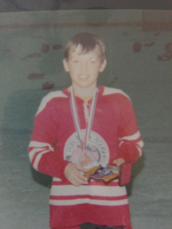 WesternStd's tweet photo. BREAKING | Danielle Smith cancels campaign event in Medicine Hat after it was revealed her opening act, Theo Fleury, received Polio vaccine as a child #ableg https://t.co/7h30YC8Jzn