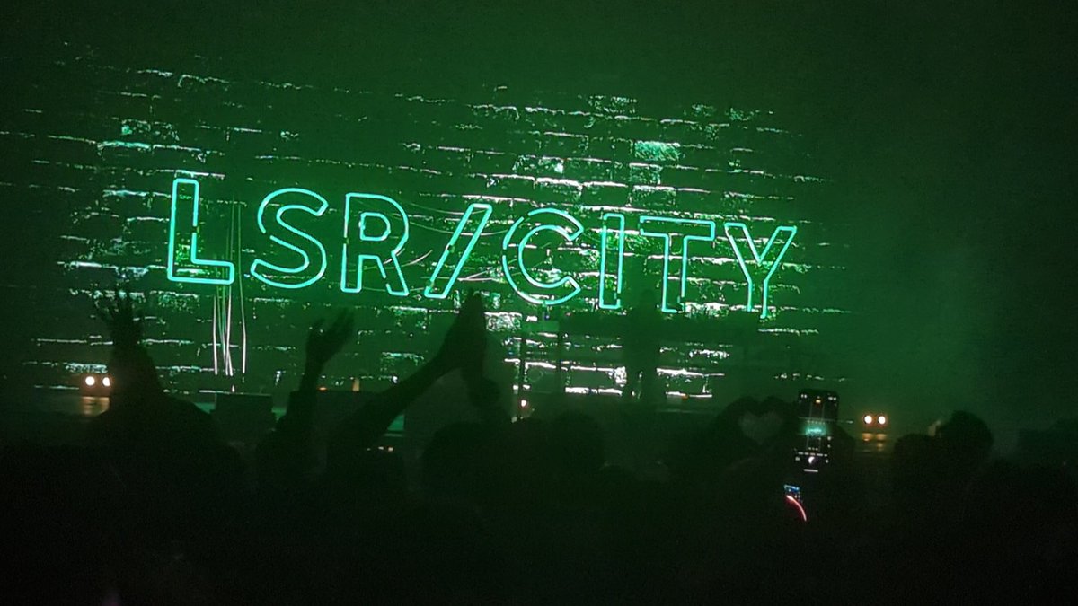 BrianWestbrook's tweet photo. Thanks, @garethemery, for the incredible show at @WAMUTheater ...and for bringing some friends! 🎶 #lsrcity #garethemery https://t.co/rL70ookCB9