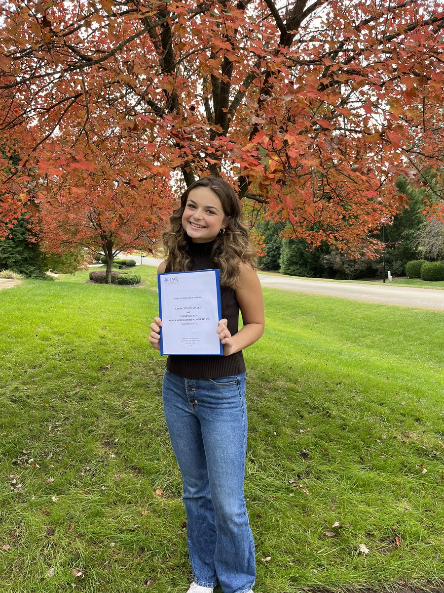 skylarhack's tweet image. Thank you so much to @mchsmustangs &amp;amp; @mchscounselors for selecting me for the DAR Good Citizen Award! I am on my way to the DAR chairman’s home to write my essay for the scholarship🇺🇸 Can’t wait to represent MCHS❤️