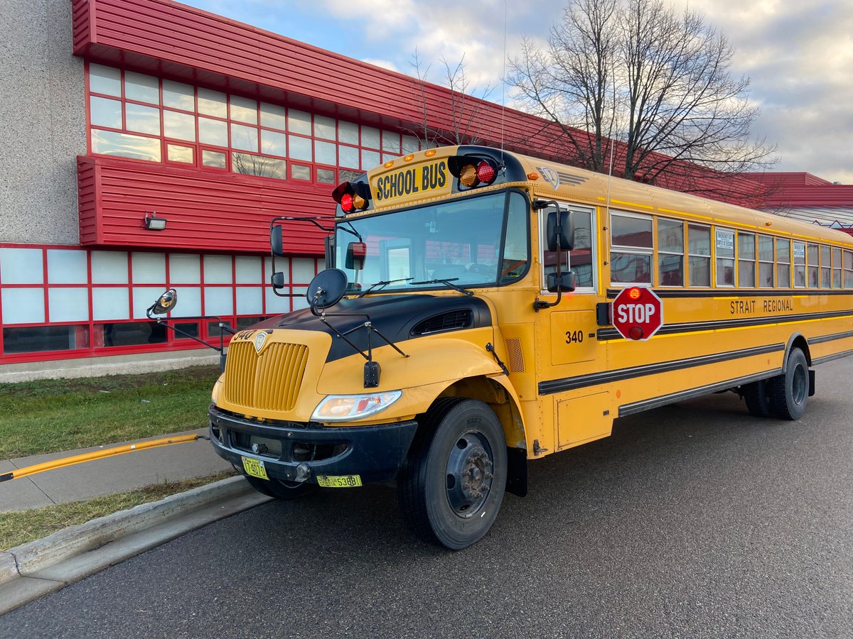 SRCE_NS's tweet photo. As we mark #SchoolBusSafety Awareness Week, the #SRCE extends a very sincere and HUGE thanks to all school bus drivers who take great care each and every day to keep our precious passengers safe while traveling to and from school! #Grateful @SafetyNS 

#StopForTheSchoolBus https://t.co/RrzOzTP9IH