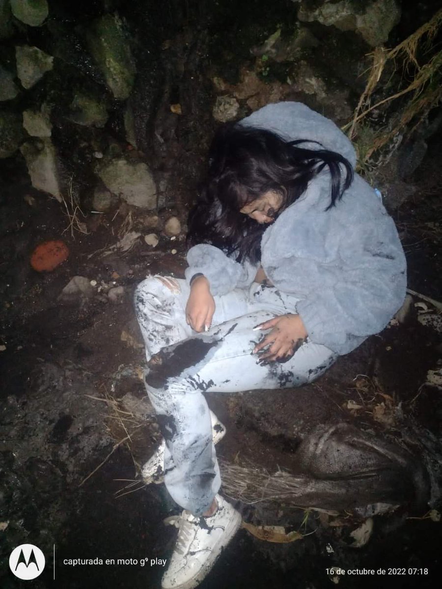 Gposiadeoficial's tweet photo. Hola buenos días ! Por favor si la conoces o me ayudas a compartir , fue encontrada en la zona del Ajusco y trasladada al hospital Ajusco medio , por favor urge localizar a familiares ! Nombre desconocido https://t.co/hIJY5LUWlY
