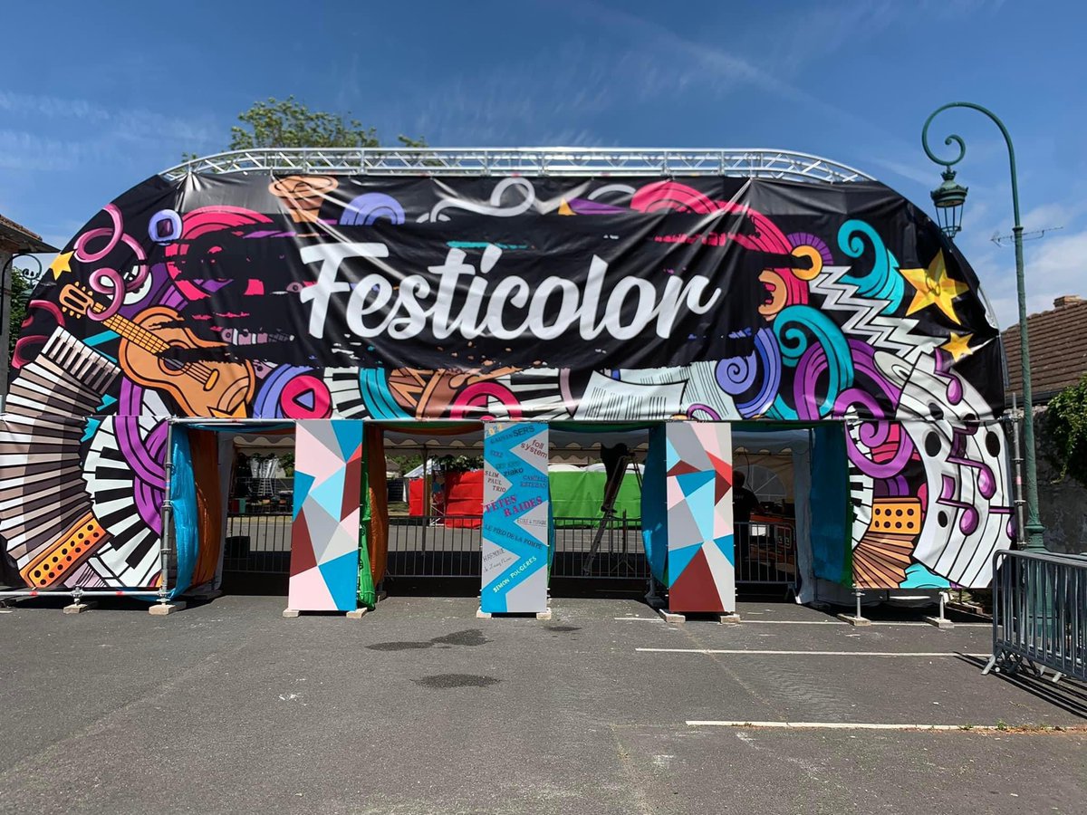 [Anniversaire - dates Festicolor]

🥁 Nous sommes heureux de vous annoncer les dates du prochain Festicolor 📆 jeudi 1er, vendredi 2 et samedi 3 juin 2023 dans le Parc du Centre de Loisirs Ville de Meung-sur-Loire.
Nous fêterons en 2023 💥 le 20ème Festicolor.