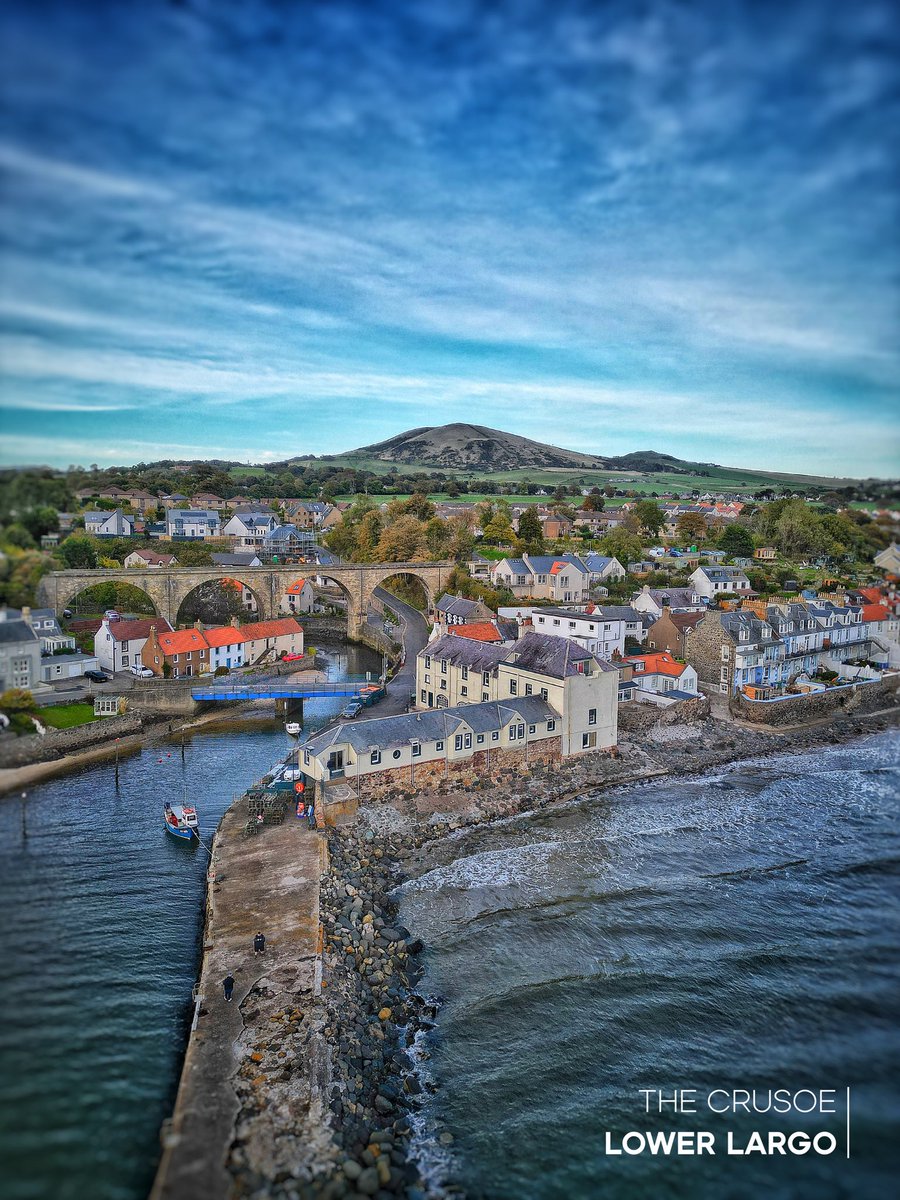 📍 @Crusoe_The, Lower Largo Home for tonight with @nicola1867 … and of course I took the drone 🚁📸