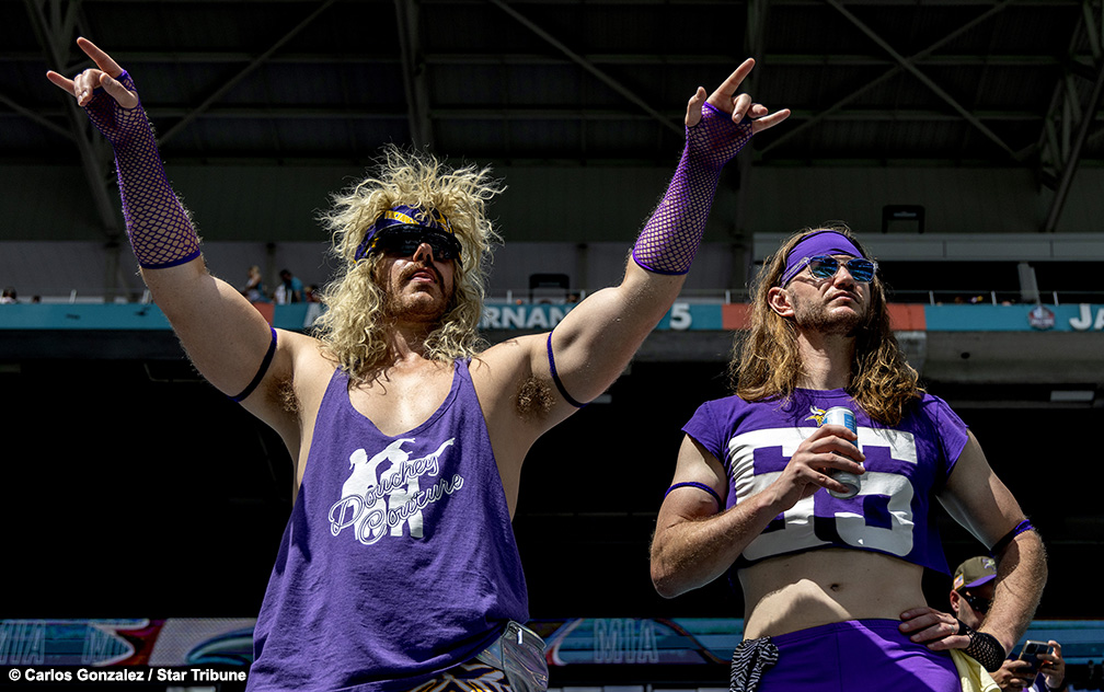 Pregame photos of Minnesota Vikings fans at Hard Rock Stadium in Miami Gardens, FL. #MINvsMIA