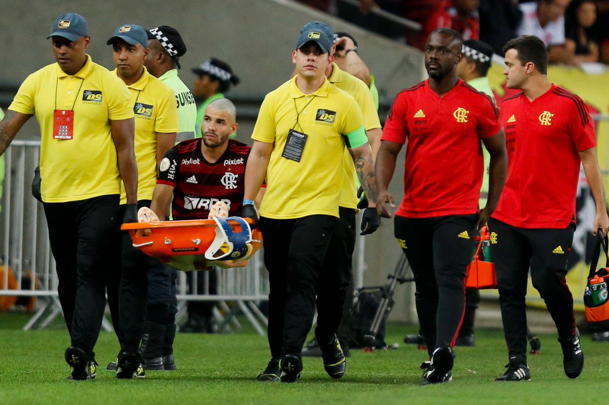 Momento muito difícil e de muita tristeza, mas estou seguro de que Deus está no controle de tudo. Obrigado amigos e nação por todo apoio, voltaremos ainda mais fortes.💔🦾🙏🏼