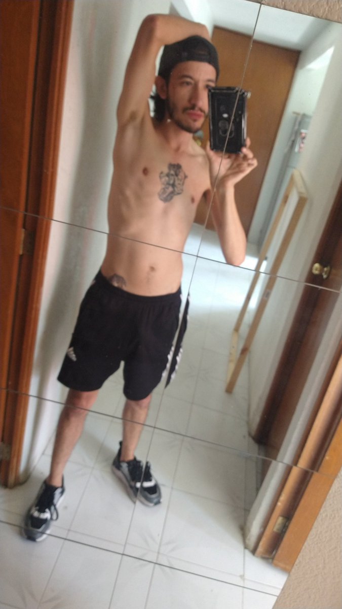 Dan_Lenfer's tweet photo. Fachas de domingo... https://t.co/rsrYVW9sK1