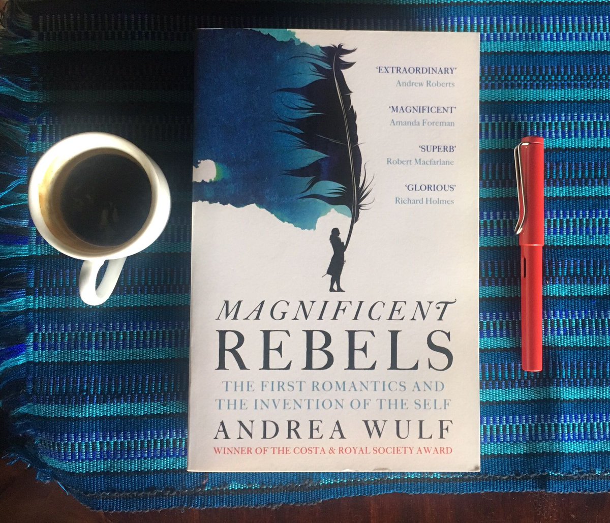 parisrod's tweet photo. Viajando a Jena y siguiendo los párrafos y capítulos de @andrea_wulf , también encontré mucho solaz e inspiración para estos tiempos. Su texto es una oda al conocimiento, la evolución, las ideas, la discusión, un abrazo de humanismo y de humanidad. https://t.co/YJJPZcr7EZ