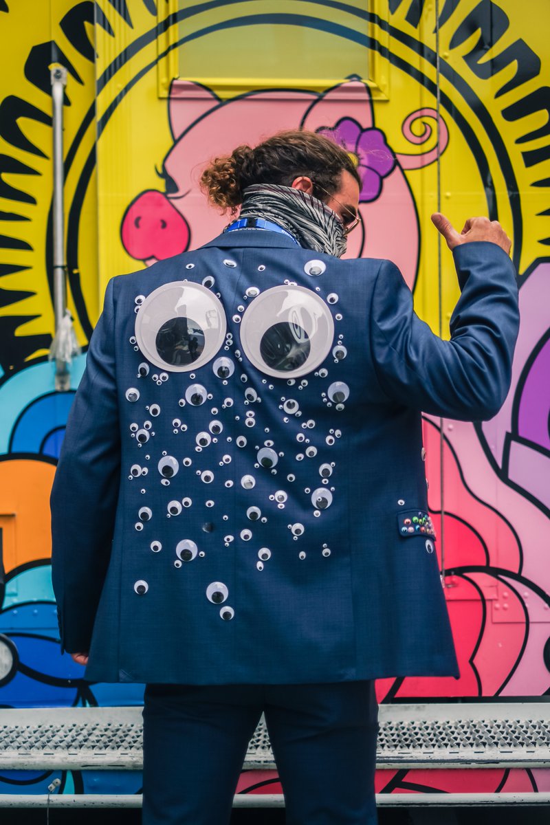 bhautikj's tweet image. Was fun running into the usual gaggle of photo nerds at @HowWeirdSF  yesterday 🙂 See you dorks in SF on the next trip!