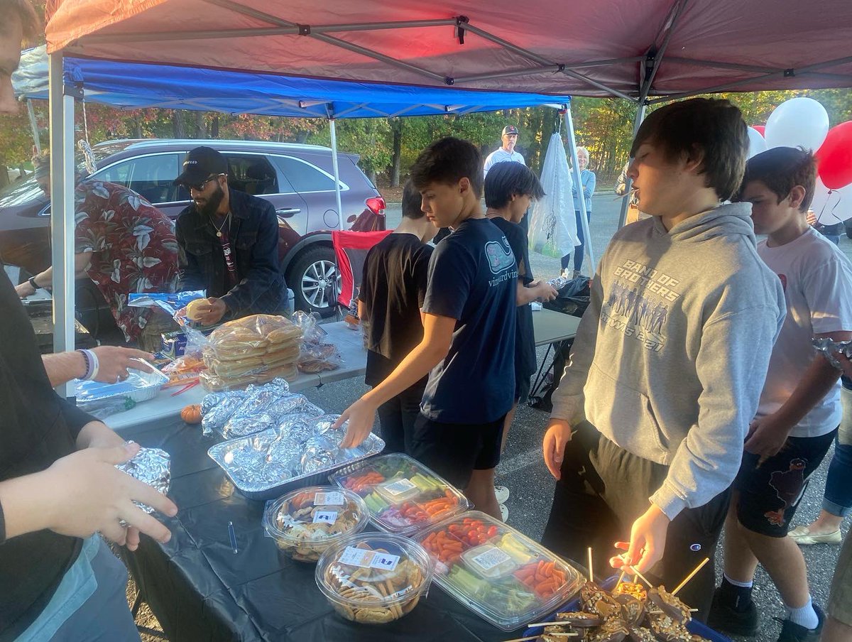 Pocahontas Hawks (@pocahontashawks) on Twitter photo The <a href="/PocahontasHawks/">Pocahontas Hawks</a> football team hosted a tailgate prior to Friday’s <a href="/GodwinFootball/">Mills Godwin Football</a> game against Deep Run. The evening was filled with family, friends, food, fun and football 🏈Thanks to all who made this night a special one. #2BeAHawk #hawkstogether The <a href="/PocahontasHawks/">Pocahontas Hawks</a> football team hosted a tailgate prior to Friday’s <a href="/GodwinFootball/">Mills Godwin Football</a> game against Deep Run. The evening was filled with family, friends, food, fun and football 🏈Thanks to all who made this night a special one. #2BeAHawk #hawkstogether