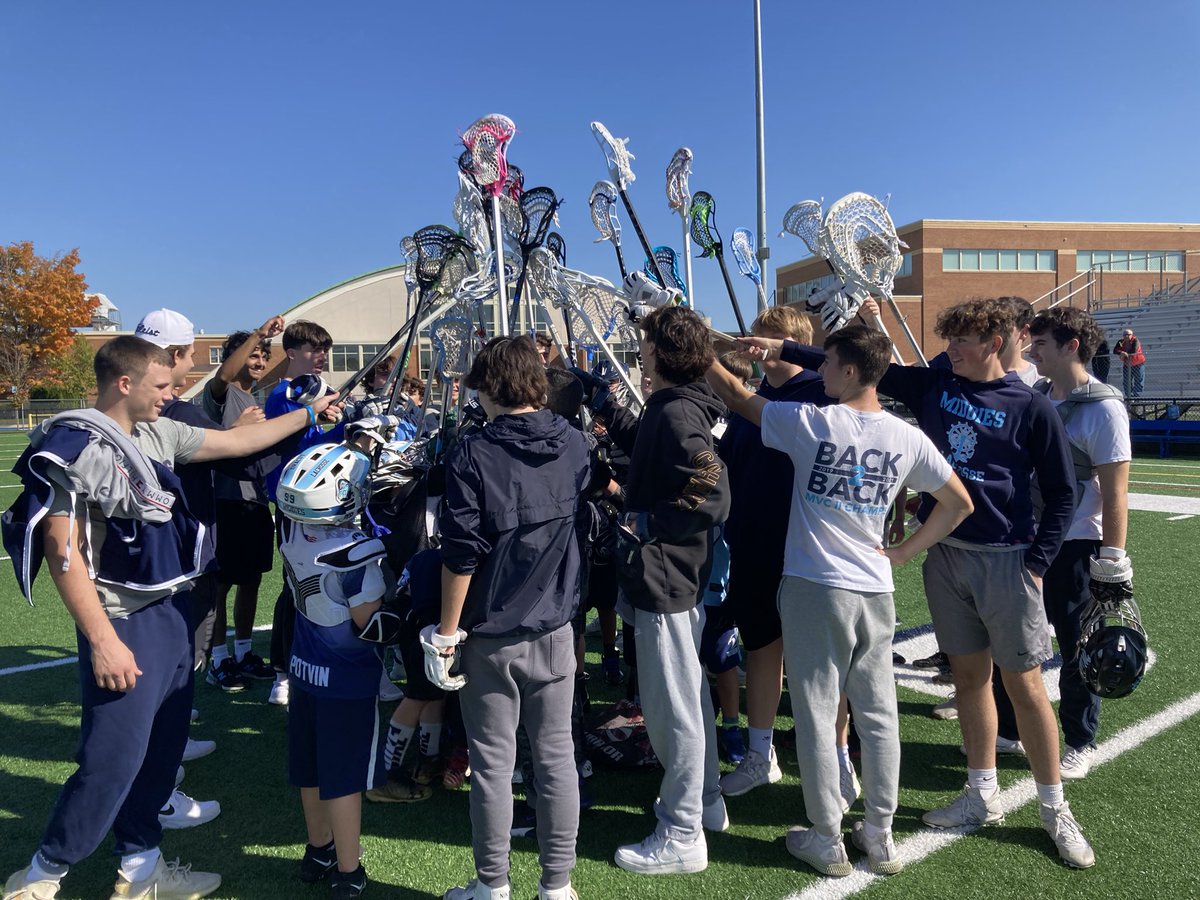 DracutLacrosse's tweet photo. We had a great time this morning hosting our youth players !! @DracutLax @dracutmiddies @CoachDoyleLax https://t.co/Hkii1XeQMZ