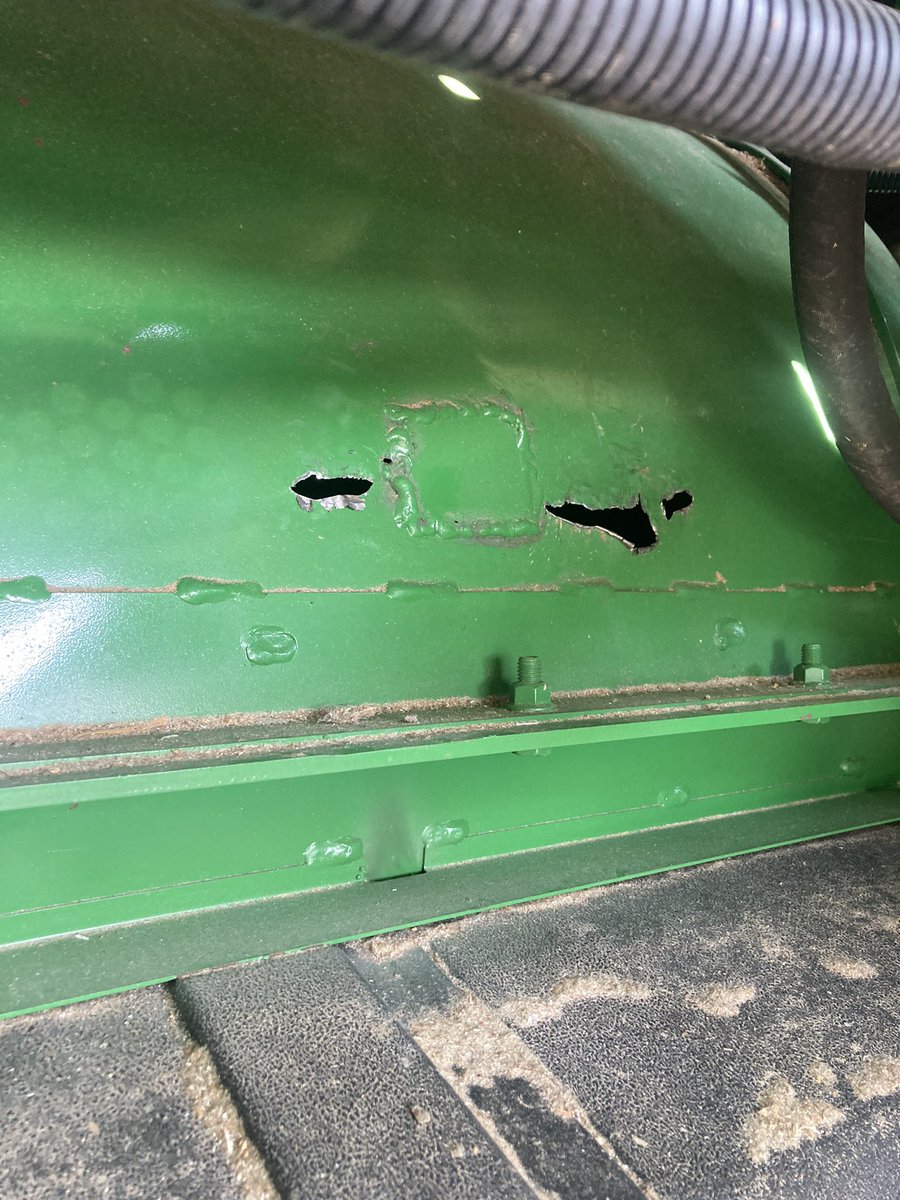 SroufeFarms's tweet photo. S680 w/1600 sep hrs. No vibration in rotor or metal on metal noise. Patched it this summer, now 2 more holes. Anyone have an answer? https://t.co/z8K4RwuQxu