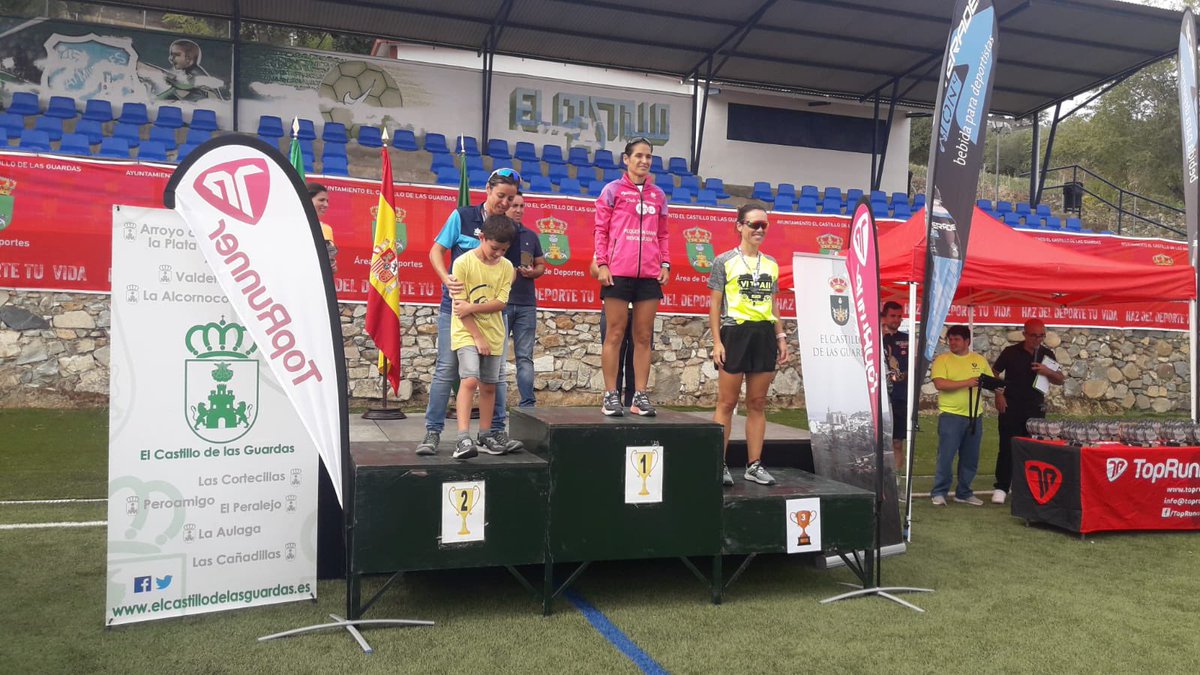 Hoy estamos de enhorabuena nuevamente!! Nuestras gacelas Rocío y Olga han participado en el VI Trail El Castillo de la Guardas. 
Olga con anemia ha hecho un carrerón y nuestra gran Rocío ha quedado 3ª DE LA GENERAL!! 🥉

#aznalfarache
<a href="/rguadalquivir/">Radio Guadalquivir</a> 

#SomosValdominaTeam💪🏻