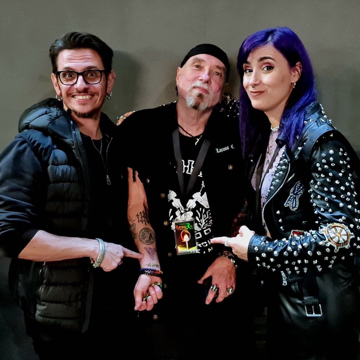 BreakMeDownIT's tweet photo. Yesterday we had a blast at @lacuna_coil concert in Milan! π₯
It was also a great opportunity to meet friends from all over the world!
We would like to pay tribute with this post to Charlieβ¦he is the first who did a BMD tattoo, even before the band itself!
π
#breakmedownit https://t.co/UOD1LYh8pA