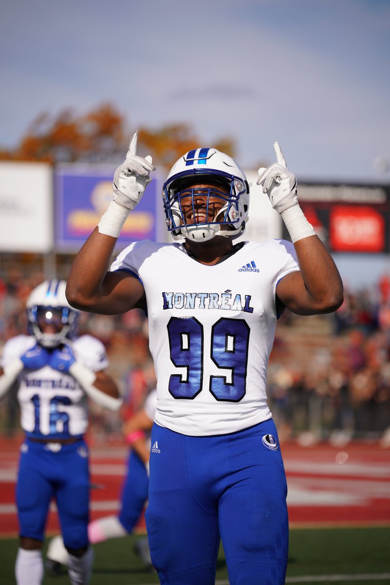Carabins's tweet photo. Quelle journée pour du football. https://t.co/krVdKnRO9t