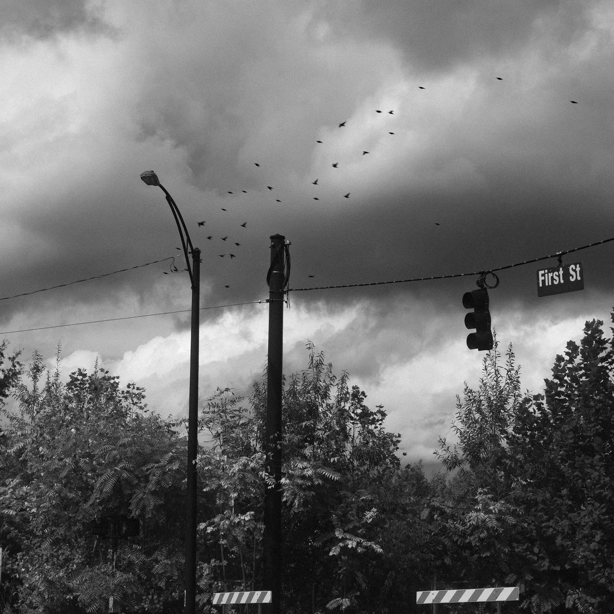 BregelPhoto's tweet photo. Lunchtime photo walk with the gfx50r and Pentax 50mm F1.4 
#blackandwhitephotography #streetphotography https://t.co/hou42J4UFs