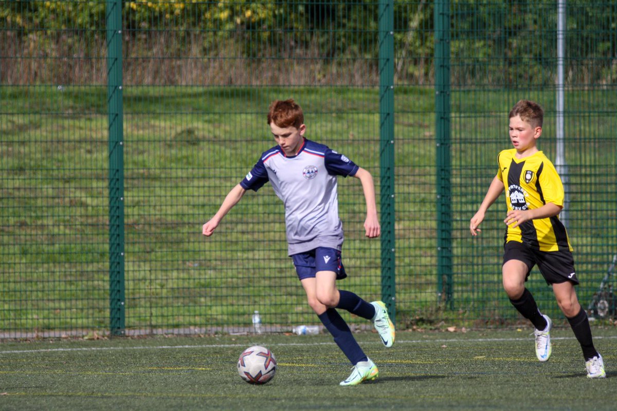 MillbrookU13JPL's tweet photo. More pics from yesterdays game  📸⚽️ @FletcherFPhotos 
#upthedockers
#fletcherfootphotography https://t.co/rrwRwxUcx0