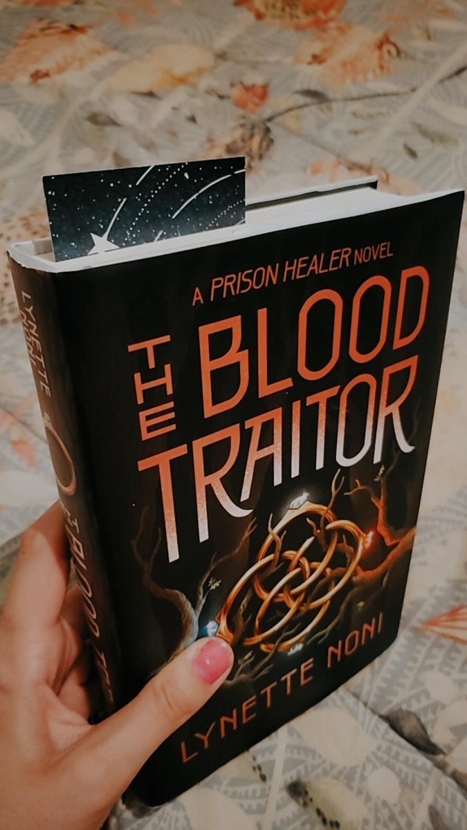 rozanne_visagie's tweet photo. Started this book this morning, almost finished. Planning on finishing it tonight.
*Buddy read with @Abooktropolis

#TheBloodTraitor #LynetteNoni #fantasybooks #books #bookstagram #BookTwitter #currentlyreading https://t.co/jtpx5tbWBW