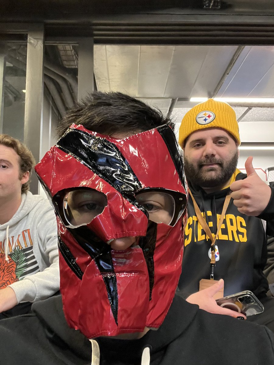 StevenCheah's tweet photo. Not a good start. #RallyMask time. #GoBucs https://t.co/cCB1uHOfAH
