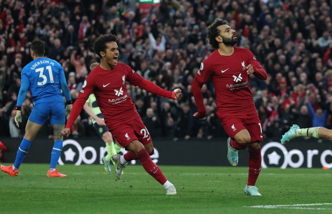 FfNQEBqWQAAXscv?format=jpg&name=small