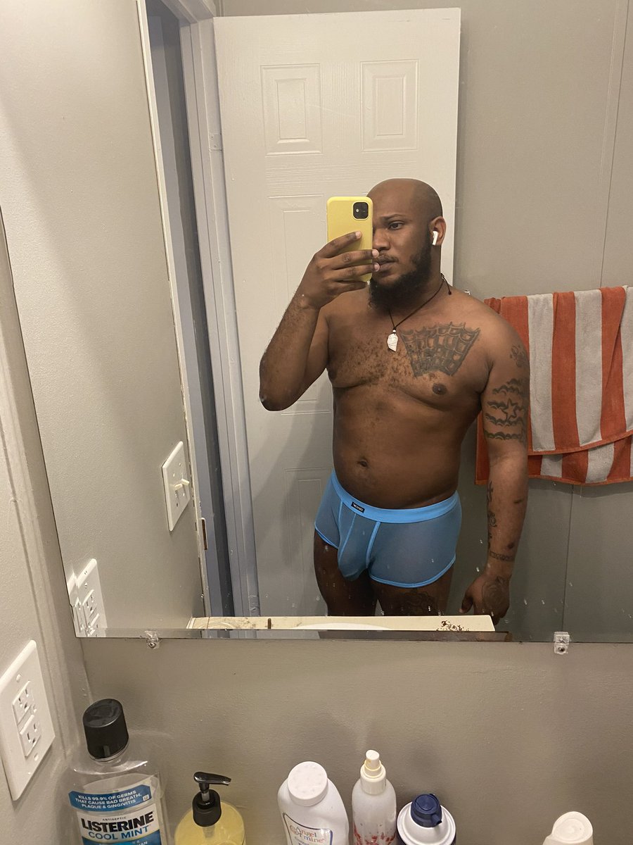 shortFUZE_'s tweet photo. 🫣 rated M for Maliek ✨ https://t.co/ZaC7SjnVof