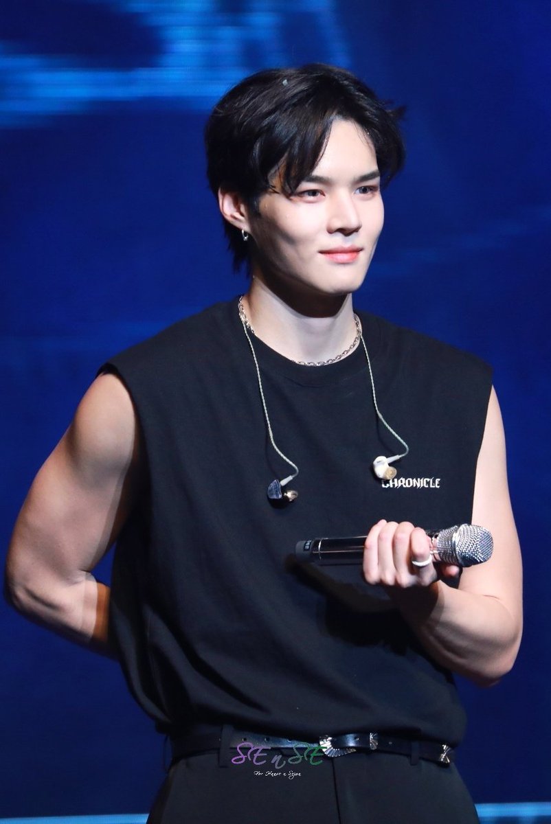 221016 Chronicle FanConcert
Sejun is 💕💖 (⁠◕⁠દ⁠◕⁠)

#VICTON #빅톤 
#세준 #임세준 #Sejun