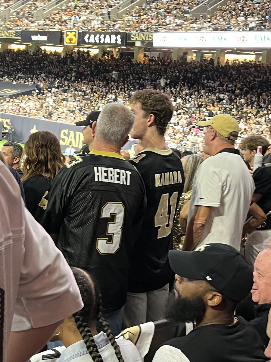 MelanieHebert's tweet photo. Haven’t tweeted in a while but this in front of me deserved a comeback cuz @BobbyHebert3 @TBob53 🙌⚜️💛 https://t.co/Pdg7S0tNIn