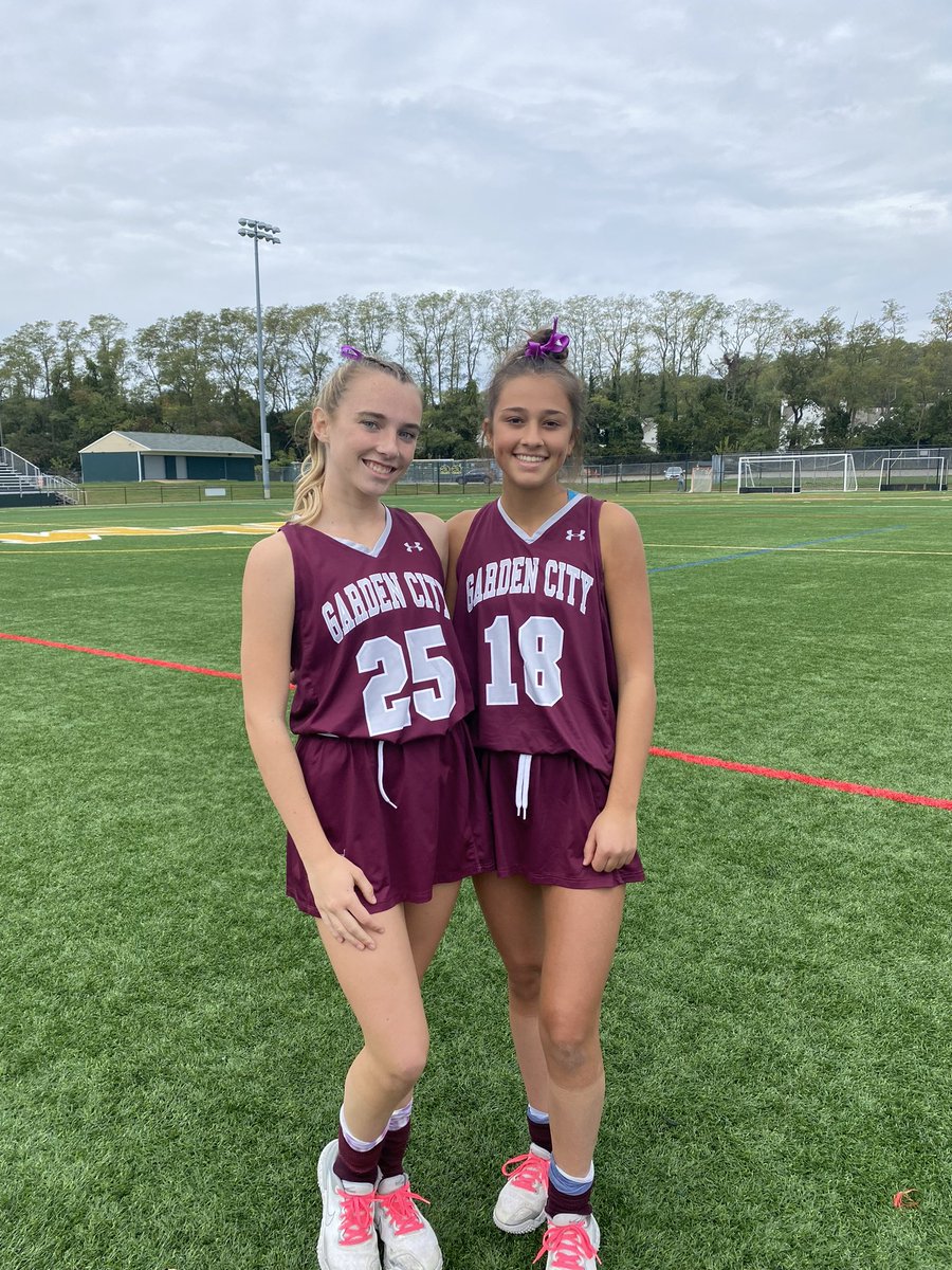 MrsLavelle's tweet image. A little Sunday 7am bus ride to Suffolk for a scrimmage⛅️ #HEYRED❤️🏑 #GCFH