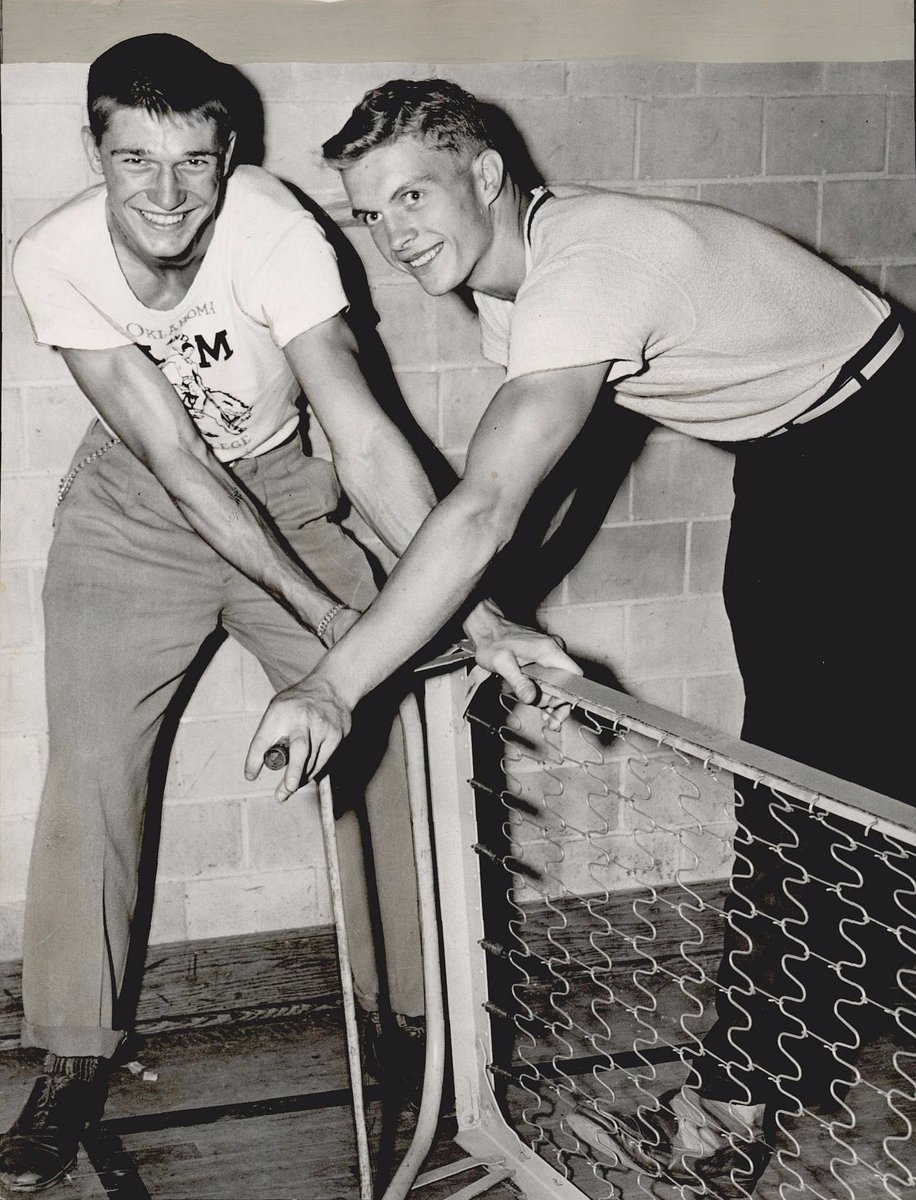 casdas29's tweet photo. Sadly, his family says Bob Faucette passed away last week. They believe he was the last surviving member of the 1945 National Championship/Sugar Bowl team. Shown with future Packer Billy Grimes; on a page from the 1945 programs; and no. 51 in the team photo #okstate #GoPokes https://t.co/4vLCVuOvNy