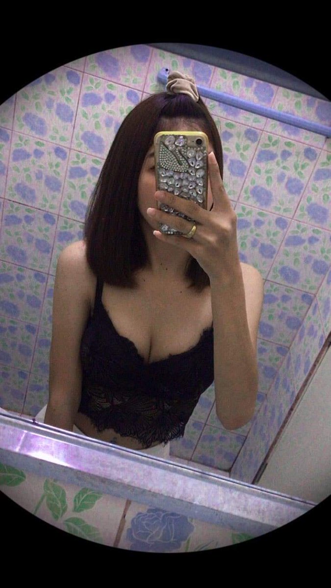 nmfn60105724's tweet photo. คิวว่าง มาคอลกันมั้ย​🥵💦👇
สนใจคอลทักใล​น์มา​  ID​ dont_22
#รับคอลเสียว #เงี่ยน #คอลเสียว https://t.co/2GUWk4EYCE
