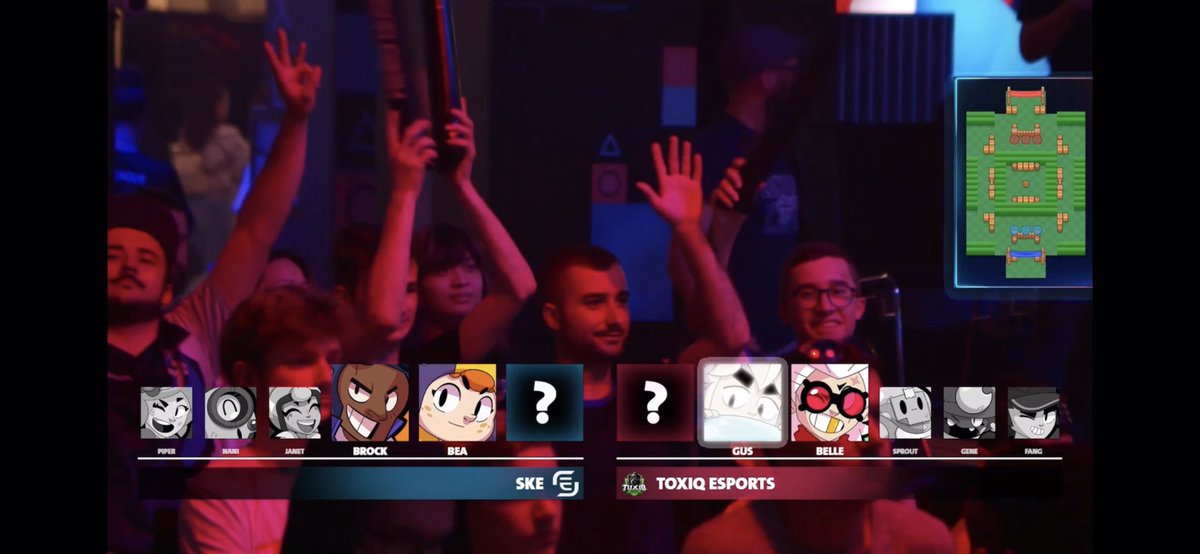 Say hi to <a href="/PiouPiouLover/">Pioupiou</a> and <a href="/ManaProd/">Lord Mana</a>
With <a href="/R3D4XE/">R3D4XE</a> and <a href="/BenjimanBs/">Benjiman</a> (but he’s a bit shy)