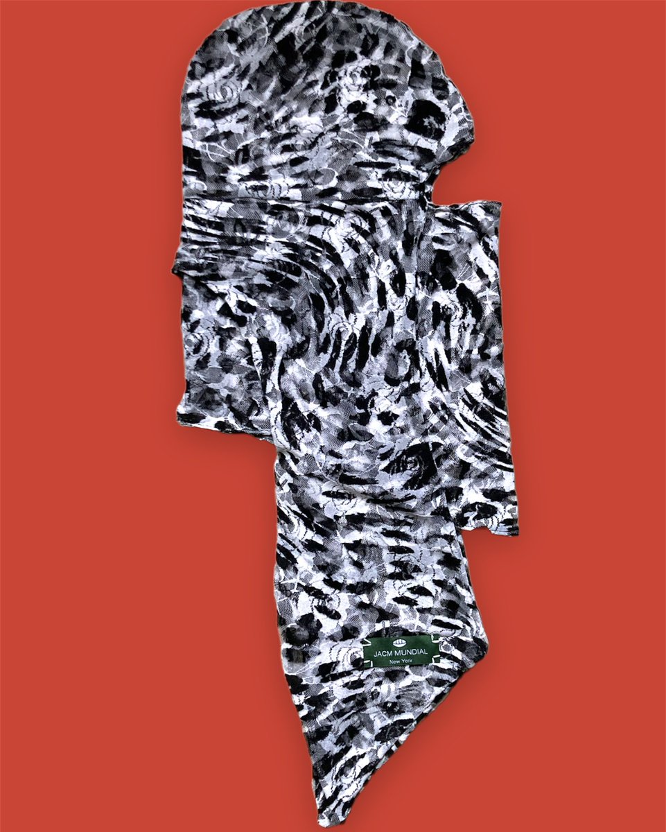 Influentialhus2's tweet image. Evolution of my Headdress. 🌹🪖