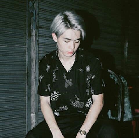 icheetahyou's tweet photo. ขออนุญาตตั้งแผงขายหมอตั๋งค่าา ชื่อ ชินดิศ เวียงวิเศษ เดือนคณะทันตะ มศวปี60 หล่อสะบัด หล่อจนต้องมองตามคอเกือบเคล็ด ลุคนิ่งๆแบดๆมีมุมน่ารักกวนๆบ้าง แต่อย่าให้ยิ้มนะคะใจเหลวเป๋วเป็นน้ำ😭

IG : https://t.co/UdqLAFX9LP

#DVI #Chinadis https://t.co/g6Ni2EgSIx