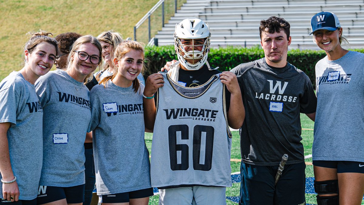 WU_Bulldogs's tweet photo. #SundayFunday for both #WULAX teams, spending their morning with Endless Sports!

@Wingate_WLax | @WingateLacrosse 

#OneDog https://t.co/aA06gr7DOA