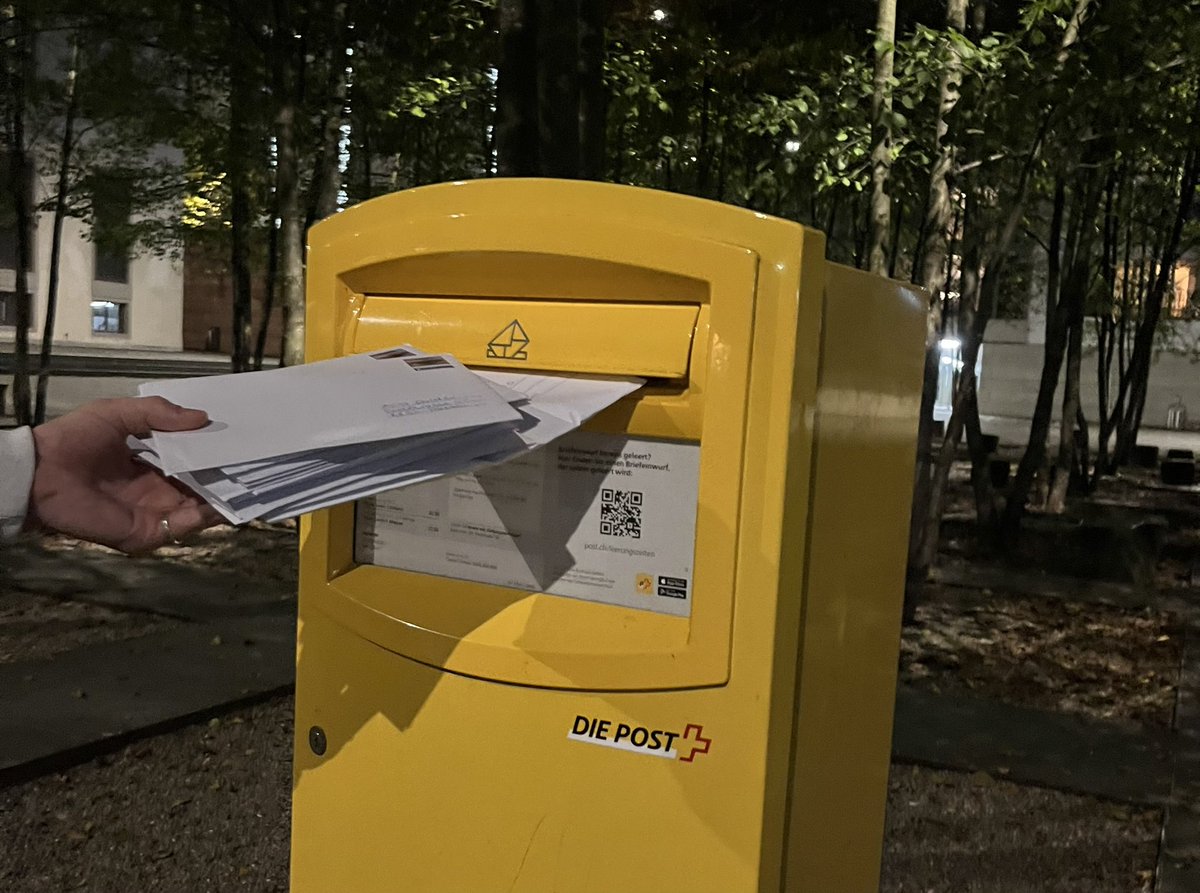 Bereits über 800 Bögen an Private versendet 🤩

Bestell dir deine noch heute!
gesundejugendjetzt.ch/unterschreiben/ ✍️✍️✍️

#GesundeJugendJetzt
#MentalHealth needs #MentalHelp