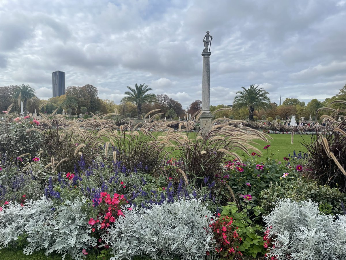 KimberKGTTU's tweet photo. First day in Paris was beautiful as expected, especially our stroll through Luxembourg Gardens! https://t.co/olxrDMFTw5