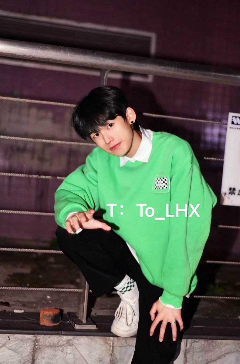 To_LHX's tweet photo. 你喜欢重庆吗？喜欢奶茶吗？所以你可以喜欢我吗？ https://t.co/vpEl6Oiqw8