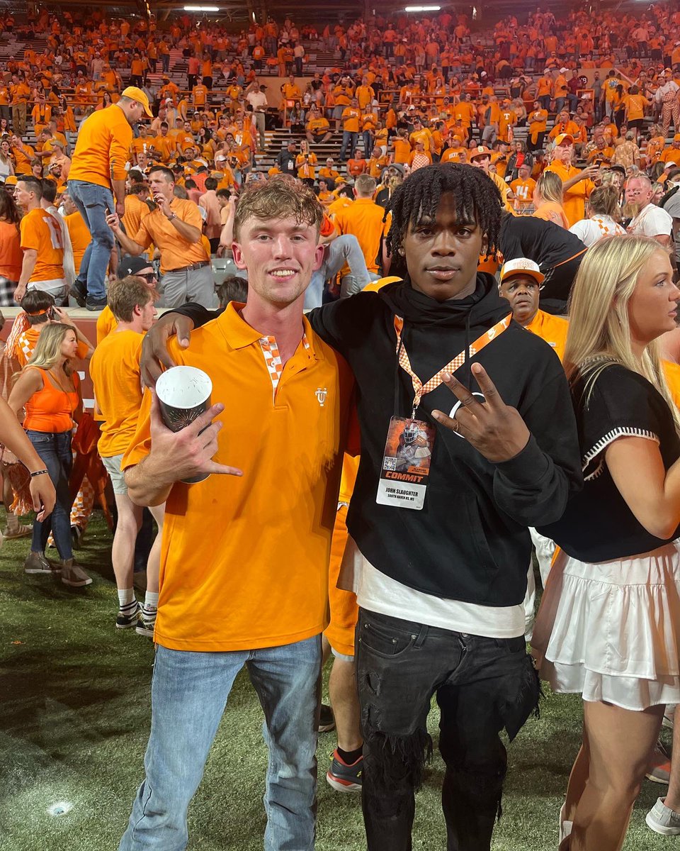 JohnSlaughter_'s tweet photo. The Love I Have For Vol Nation Is Unreal🍊🫶🏽...Good Ole Rockyyy Toppp #GBO #bamaK https://t.co/oTEBklduYp