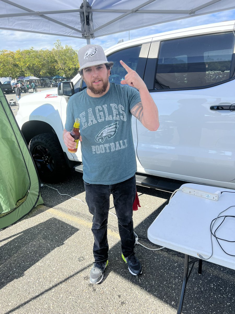 pflan10's tweet photo. @mleif Update. Can confirm he is alive and well. https://t.co/UwU7GyNMfx