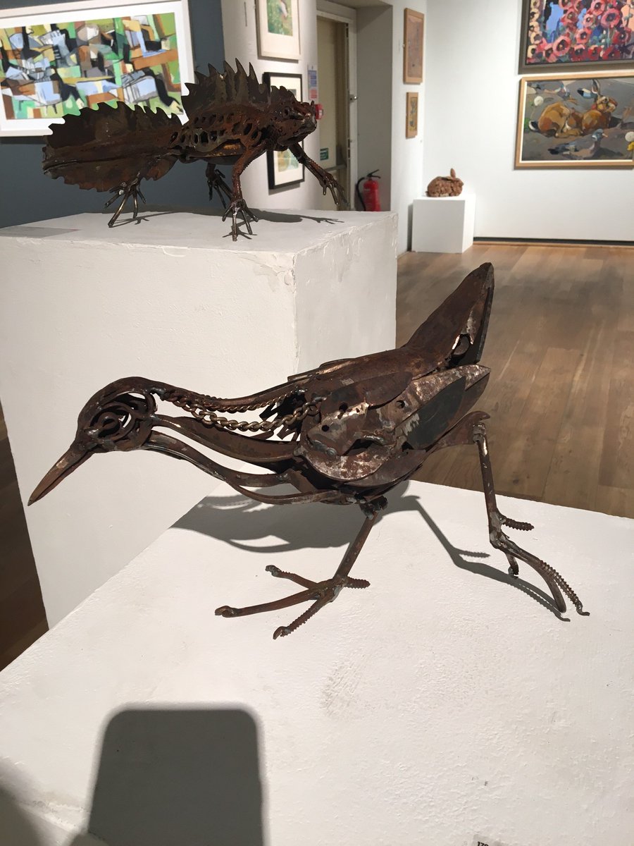J_M_Boorman's tweet image. 1/3 Some personal highlights from a visit to @swlanaturaleye last Friday. @HarrietMead1 &apos;s newt was stunning, though it was her Water Rail I&apos;d have taken home. @maxangusmaker had some block linocut prints on display, but I wasn&apos;t expecting her lovely acrylic on canvas Peregrine.