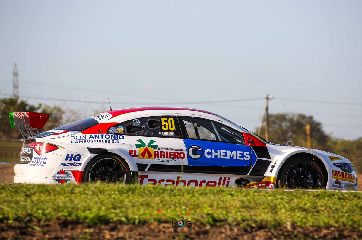 equipoOCTANOS's tweet photo. 📷 #TRSeries
Domingo, final y podio para @zapasanchez11
.
#TRChaco @TopRaceOk
.
.
📸 @DamianBarisch https://t.co/hpnPERwDeR