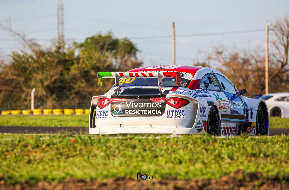 equipoOCTANOS's tweet photo. 📷 #TRSeries
Domingo, final y podio para @zapasanchez11
.
#TRChaco @TopRaceOk
.
.
📸 @DamianBarisch https://t.co/hpnPERwDeR