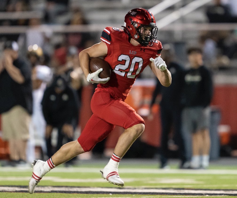 morristg20's tweet photo. So proud of @morris_cooper20. It was a dog fight game all night and he was able to grab the game winning TD!  Get win for LCP! https://t.co/uTpNyJX2bx
