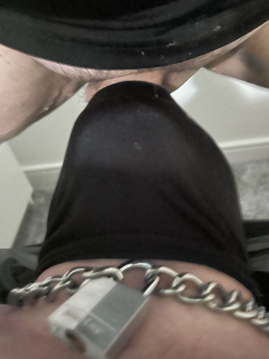 CubDeviant's tweet photo. 😈🏳️‍🌈Follow for more!  #facefuck  #bdsm #gay #cubdeviant #bdsmslavetraining #BDSMsubs https://t.co/mKrNZGU0MV